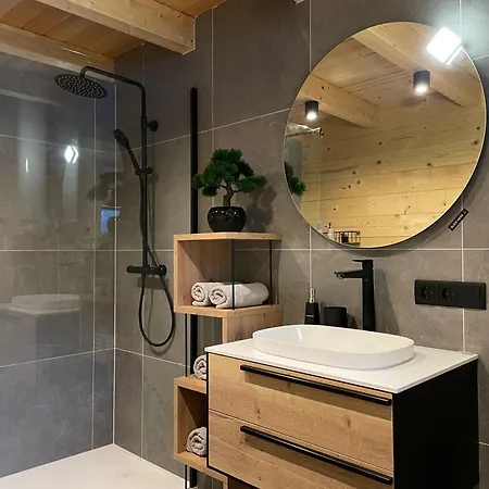 Apartment Radovna With Panoramic View Mojstrana
